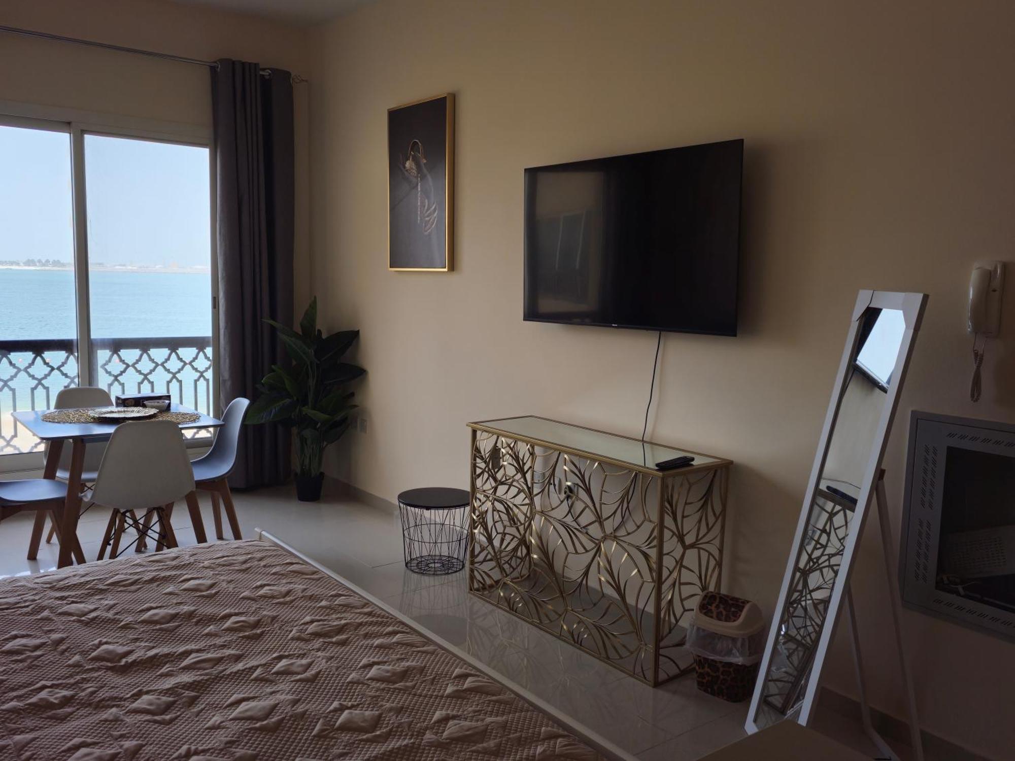 Dream Studio Panoramic Beach And Sea View Ras al-Khaimah Exterior foto